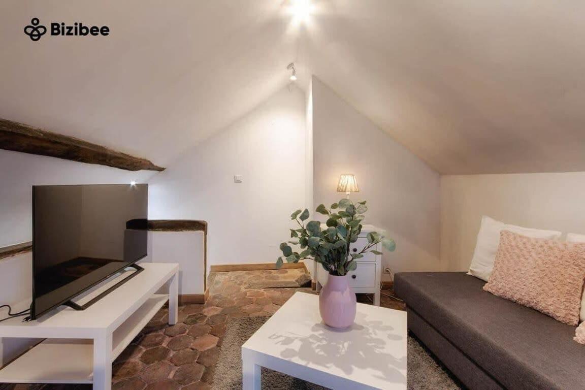 Ferienwohnung L'Echappee Belle A Fontainebleau Exterior foto